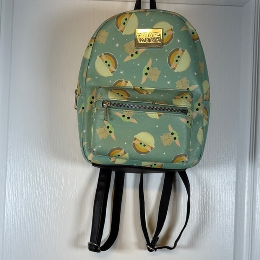 Star Wars Baby Yoda Mini Backpack Full Length Straps. Excellent Condition